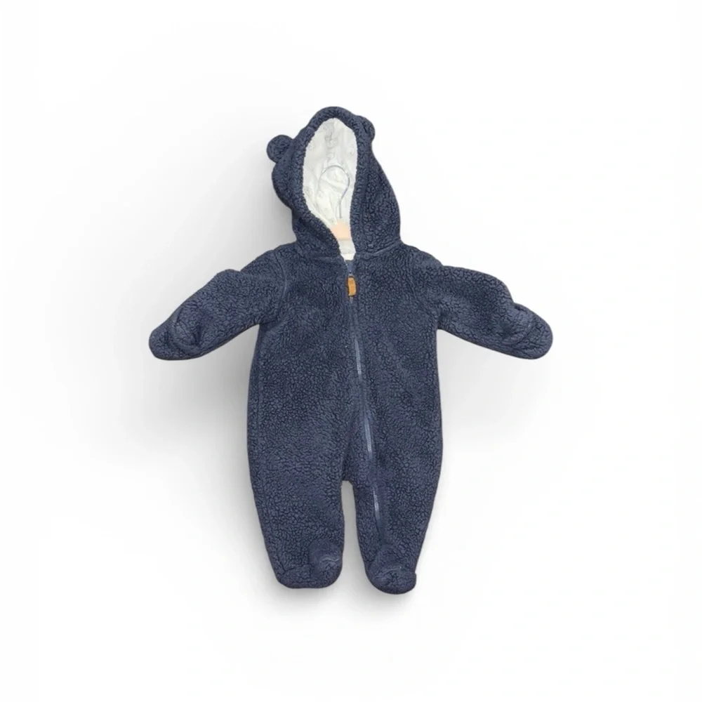 272. Carter's Cozy Navy Sherpa Footie Size 3 Months